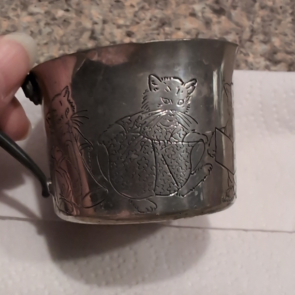 Carlton Silverplate Anthropomorphic Cat Orchestra Child's Cup
